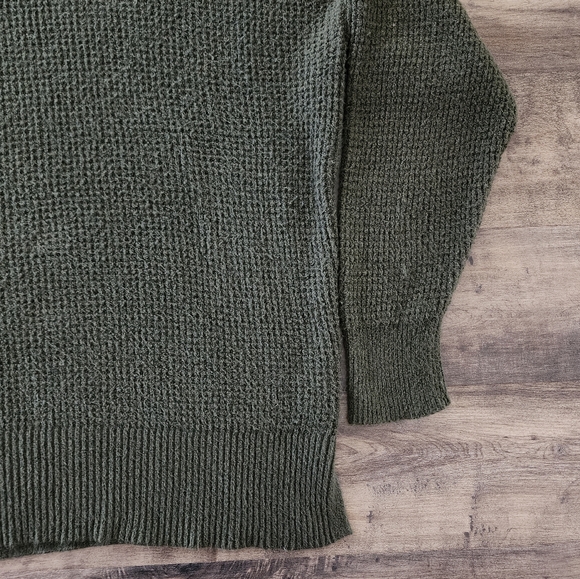 Aerie Green Crewneck Pullover Sweater Small - Picture 10 of 16